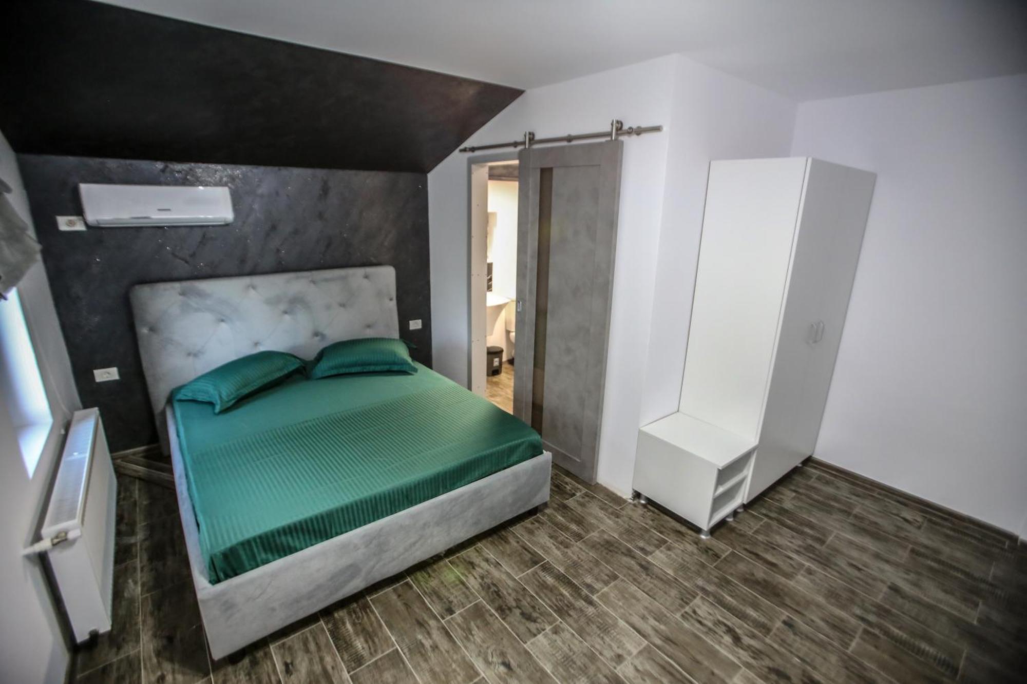 Casa Kevin 호텔 Năvodari 외부 사진