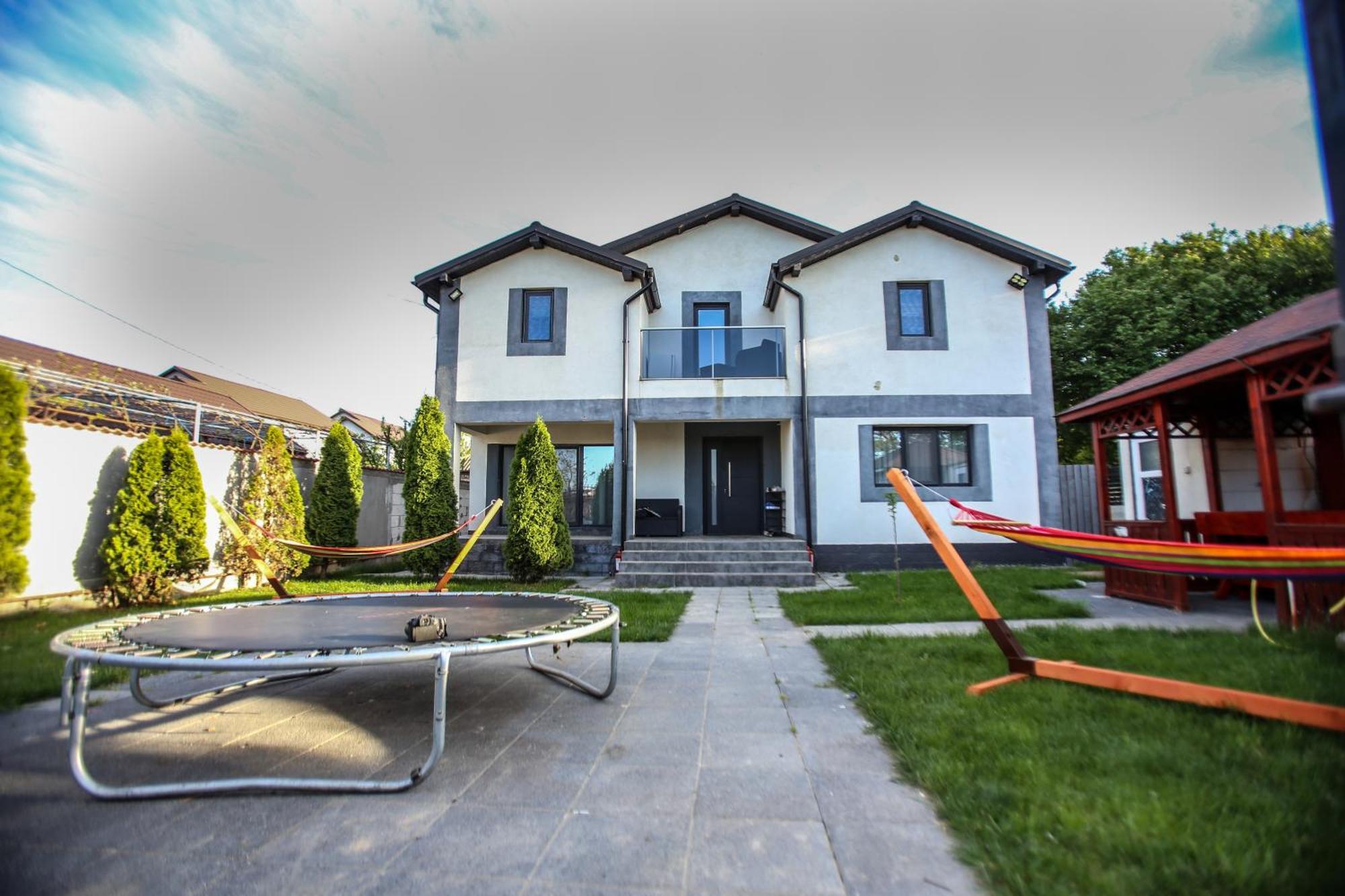 Casa Kevin 호텔 Năvodari 외부 사진