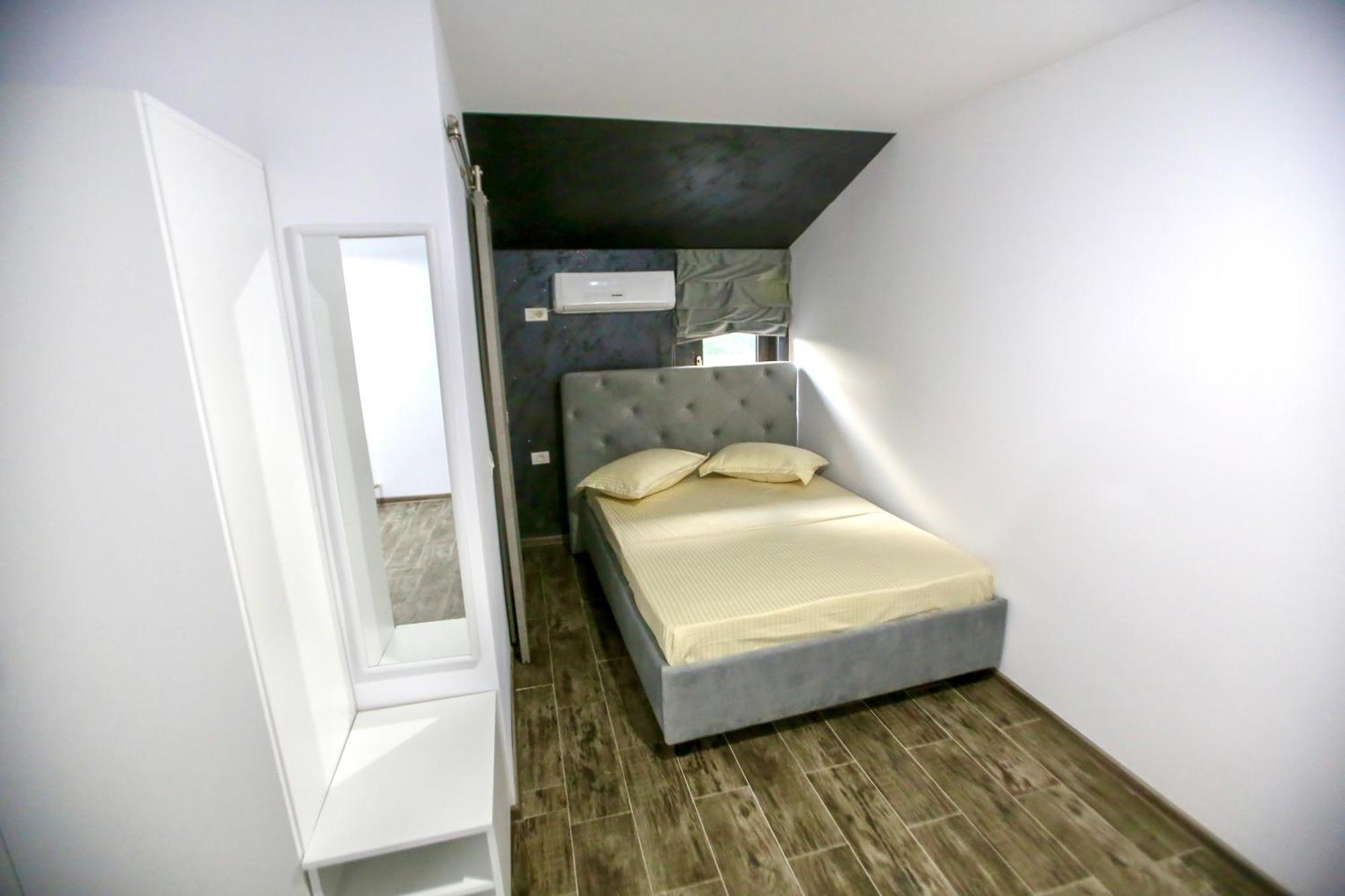 Casa Kevin 호텔 Năvodari 외부 사진